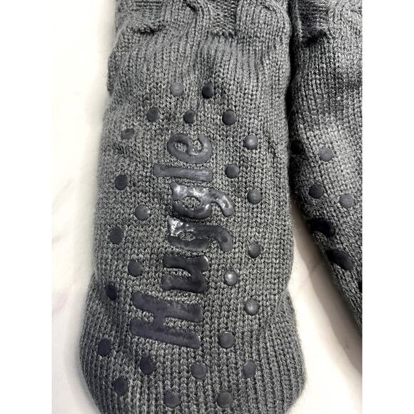 Huggle Premium Fleece Slipper Socks Non-Slip Grey As Seen on TV Cable Knit - Picture 5 of 5